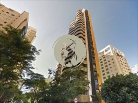Apartamento com 3 Quartos à Venda, 150 m² em Moema - São Paulo