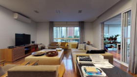 Apartamento com 4 Quartos à Venda, 214 m² em Moema - São Paulo