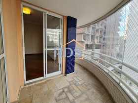 Apartamento com 4 Quartos à Venda, 144 m² em Cerqueira César - São Paulo