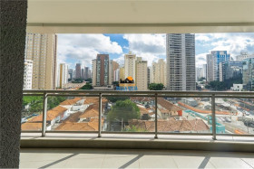 Apartamento com 3 Quartos à Venda,  em Vila Olímpia - São Paulo