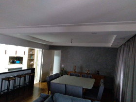 Apartamento com 4 Quartos à Venda, 178 m² em Brooklin - São Paulo