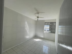 Apartamento com 2 Quartos à Venda, 70 m² em Boca Do Rio - Salvador