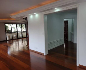 Apartamento com 4 Quartos à Venda, 370 m² em Pacaembu - São Paulo
