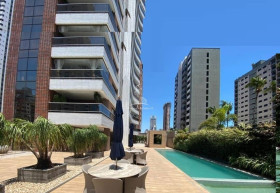 Apartamento com 4 Quartos à Venda, 300 m² em Meireles - Fortaleza