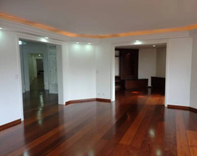 Apartamento com 4 Quartos à Venda, 370 m² em Pacaembu - São Paulo