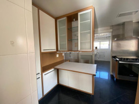 Apartamento com 3 Quartos à Venda, 180 m² em Jardim Vila Mariana - São Paulo