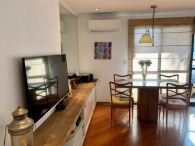 Apartamento com 3 Quartos à Venda ou Locação, 82 m² em Vila Olímpia - São Paulo