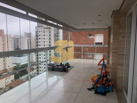 Apartamento com 4 Quartos à Venda, 215 m² em Moema - São Paulo