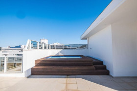 Apartamento com 3 Quartos à Venda, 231 m² em Ingleses Do Rio Vermelho - Florianópolis