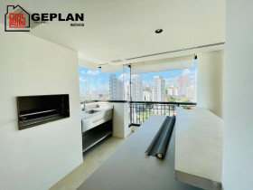 Apartamento com 3 Quartos à Venda, 215 m² em Sumaré - São Paulo