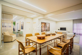 Apartamento com 3 Quartos à Venda, 200 m² em Jardim Paulista - São Paulo