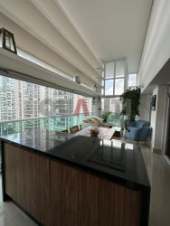 Apartamento com 3 Quartos à Venda, 173 m² em Moema - São Paulo