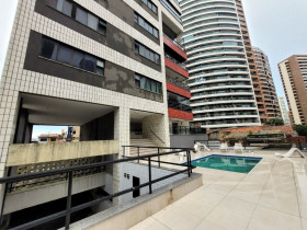 Apartamento com 3 Quartos à Venda, 181 m² em Mucuripe - Fortaleza