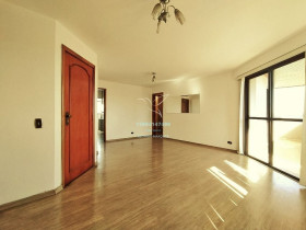 Apartamento com 3 Quartos à Venda, 112 m² em Campo Belo - São Paulo