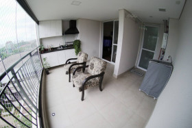 Apartamento com 2 Quartos à Venda, 83 m² em Santo Amaro - São Paulo