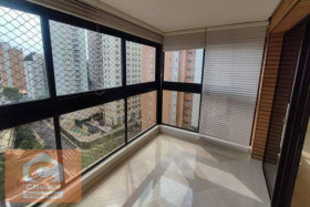 Apartamento com 4 Quartos à Venda, 130 m² em Vila Nova Conceição - São Paulo