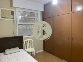 Apartamento com 2 Quartos à Venda, 90 m² em Gonzaga - Santos