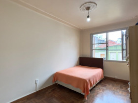 Apartamento com 3 Quartos à Venda, 80 m² em Centro Histórico - Porto Alegre