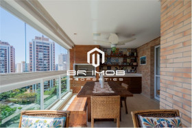 Apartamento com 3 Quartos à Venda, 239 m² em Cidade Monções - São Paulo