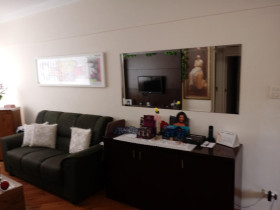 Apartamento com 2 Quartos à Venda,  em Higienópolis - São Paulo