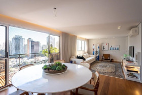 Apartamento com 3 Quartos à Venda, 193 m² em Santa Cecília - São Paulo
