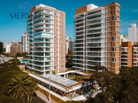 Apartamento com 3 Quartos à Venda, 186 m² em Moema - São Paulo