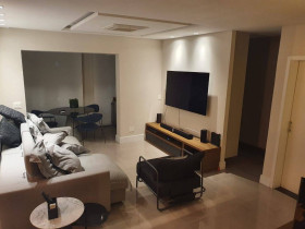 Apartamento com 2 Quartos à Venda, 153 m² em Campo Belo - São Paulo