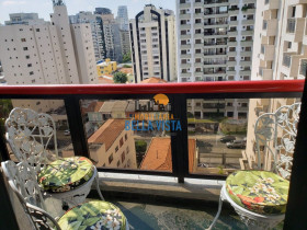 Apartamento com 4 Quartos à Venda,  em Moema - São Paulo