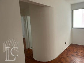 Apartamento com 2 Quartos à Venda, 84 m² em Jardim Paulista - São Paulo