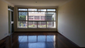 Apartamento com 4 Quartos à Venda ou Locação, 361 m² em Pinheiros - São Paulo