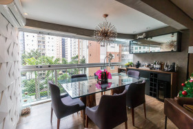 Apartamento com 2 Quartos à Venda, 92 m² em Vila Olimpia - São Paulo