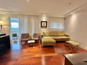 Apartamento com 3 Quartos à Venda, 169 m²em Vila Clementino - São Paulo