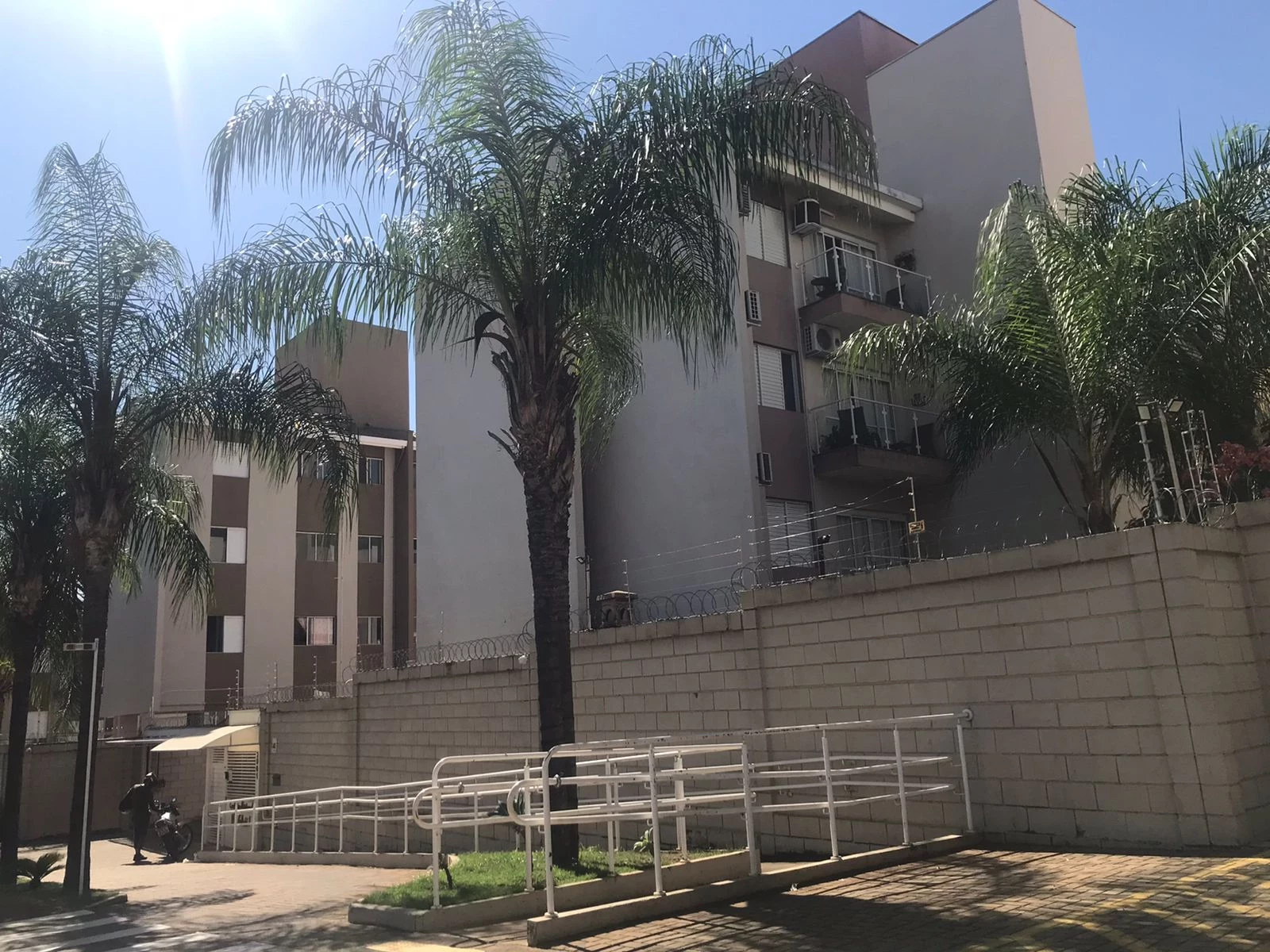 Condomínio Residencial Felicitá - Vila Miguelzinho - São José do Rio Preto - SP