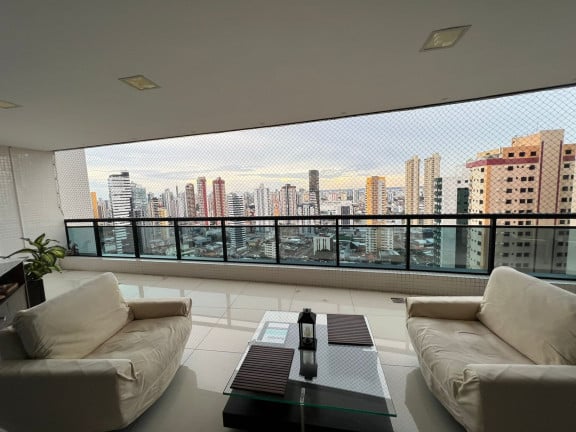 Imagem Apartamento com 4 Quartos à Venda, 260 m² em Umarizal - Belém