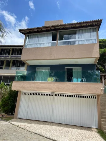 Foto do imóvel Casa com 3 Quartos à Venda, 311 m²em Pituaçu - Salvador