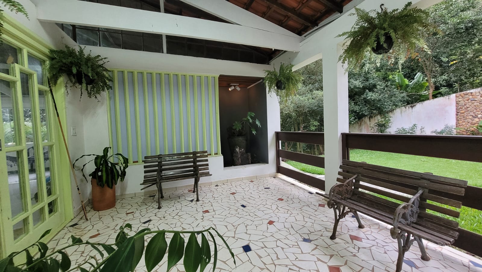 Imagem Casa com 4 Quartos à Venda, 339 m²em Vale do Sol - Embu das Artes
