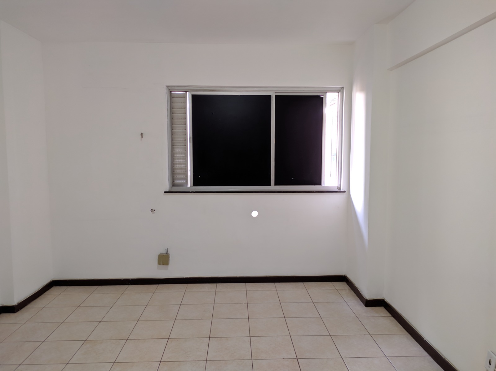 Imagem Apartamento com 4 Quartos para Alugar, 200 m²em Jurunas - Belém