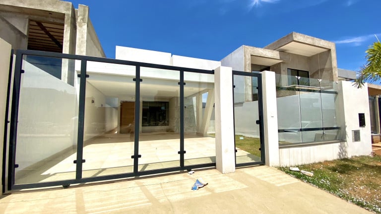 Imagem Casa de Condomínio com 4 Quartos à Venda,  em Setor Habitacional Vicente Pires - Brasília