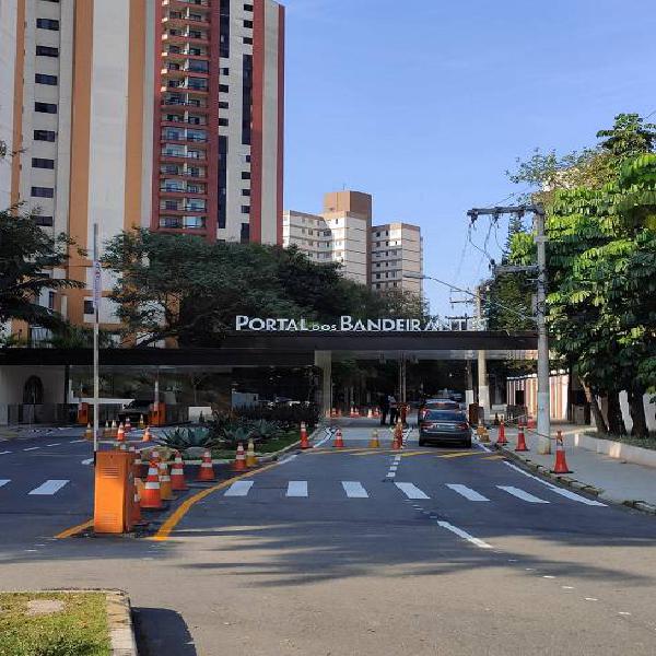 Imagem de fundo do condomínio Condomínio Portal dos Bandeirantes - Jardim Íris - São Paulo - SP