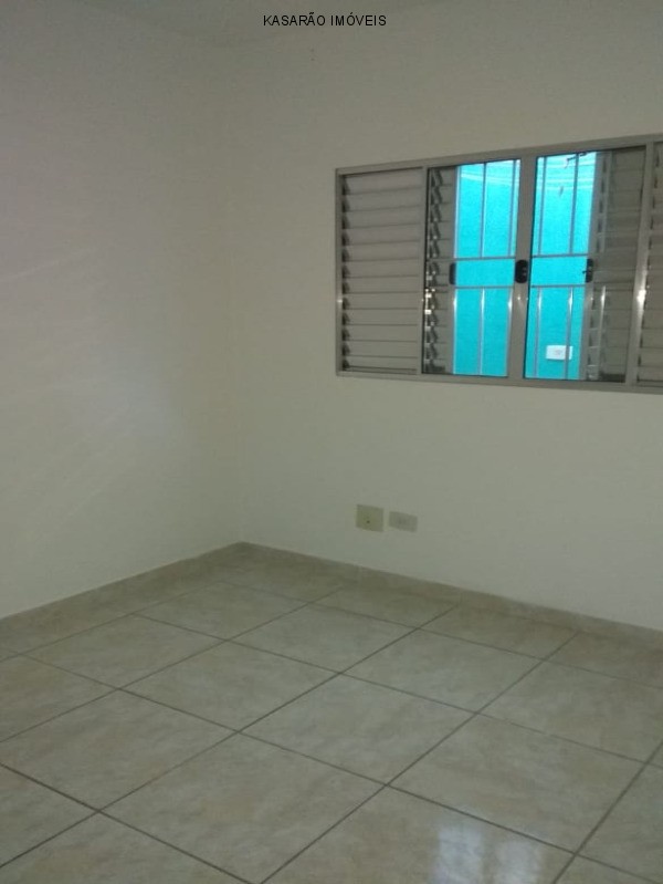 Imagem Casa com 1 Quarto para Alugar, 35 m²em Jardim Santo Elias - São Paulo