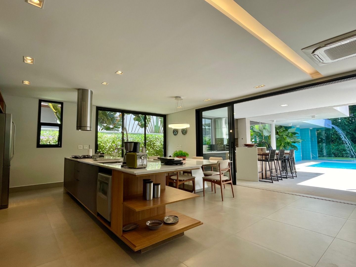 Imagem Casa com 5 Quartos à Venda, 635 m²em Riviera - Bertioga