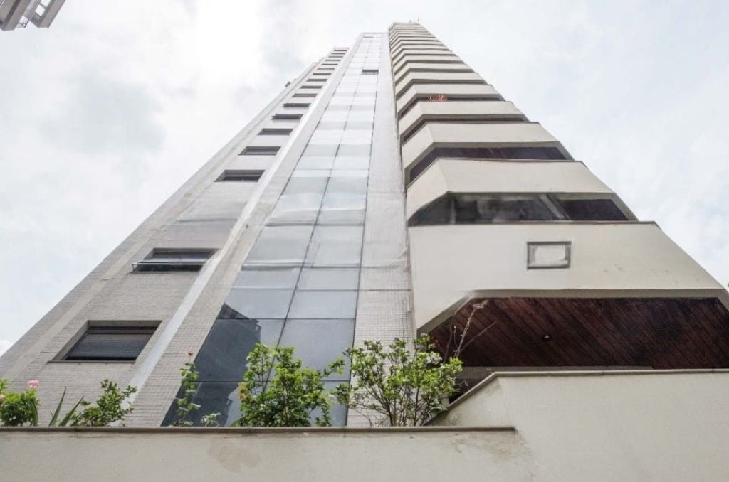 Imagem Cobertura com 5 Quartos à Venda, 360 m²em Conjunto Residencial Morada do Sol - São Paulo