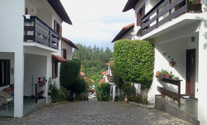 Imagem Casa de Condomínio com 4 Quartos à Venda, 174 m² em Maria Paula - São Gonçalo