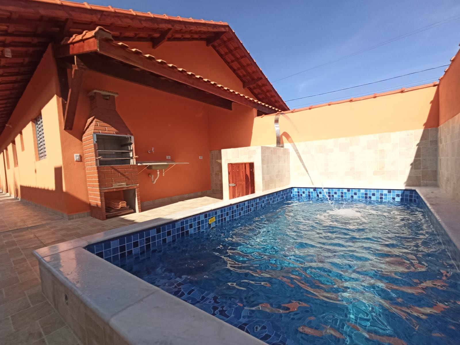 Foto do imóvel Casa com 2 Quartos à Venda, 52 m²em Balneário Flórida Mirim - Mongaguá