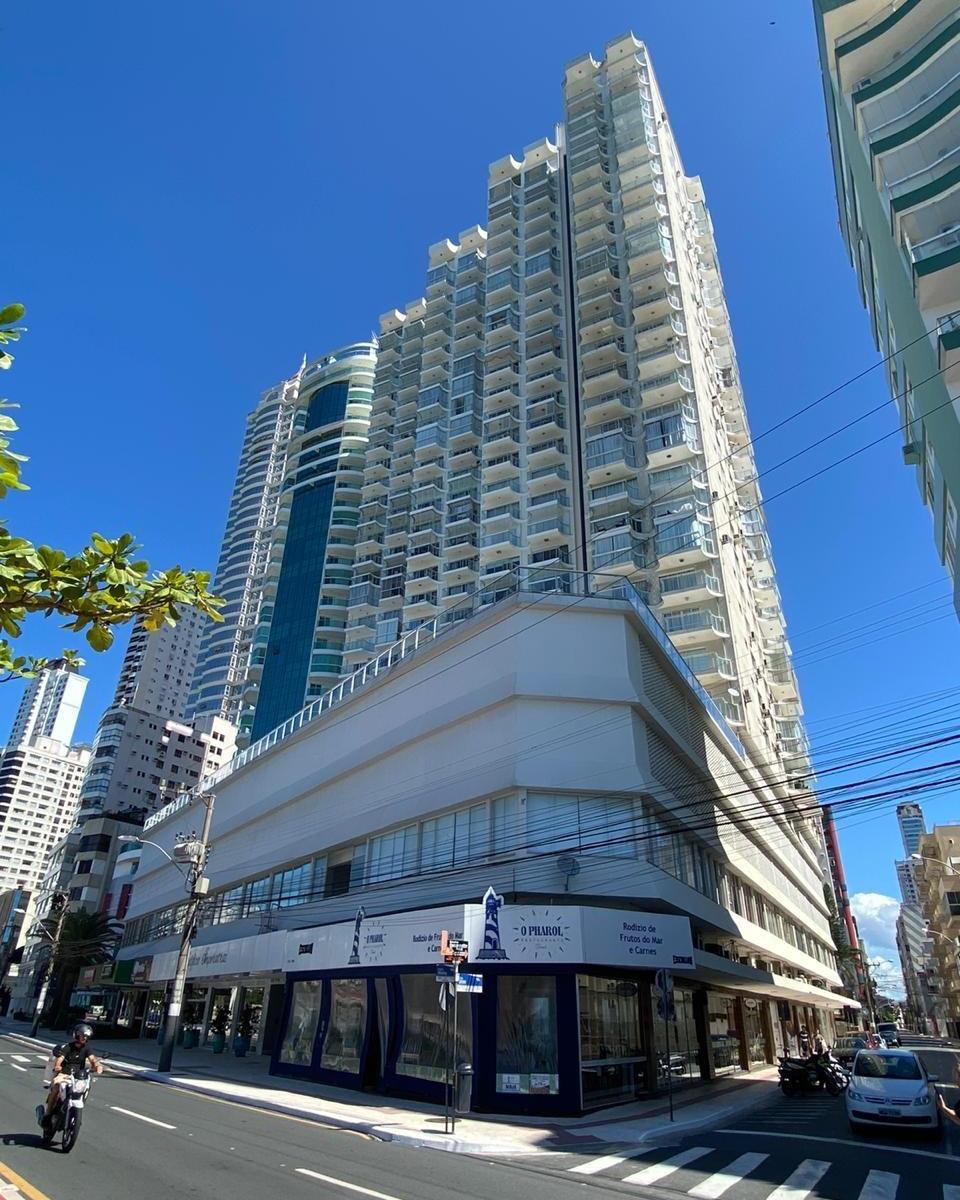 Imagem de fundo do condomínio Condomínio Imperatriz - Centro - Balneário Camboriú - SC