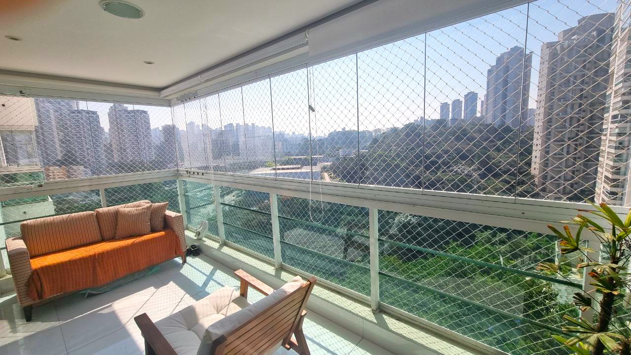 Imagem Apartamento com 3 Quartos à Venda, 175 m²em Parque do Morumbi - São Paulo