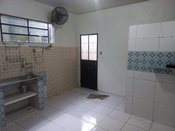 Imagem Casa com 3 Quartos para Alugar, 80 m² em Santo Antônio - Manaus