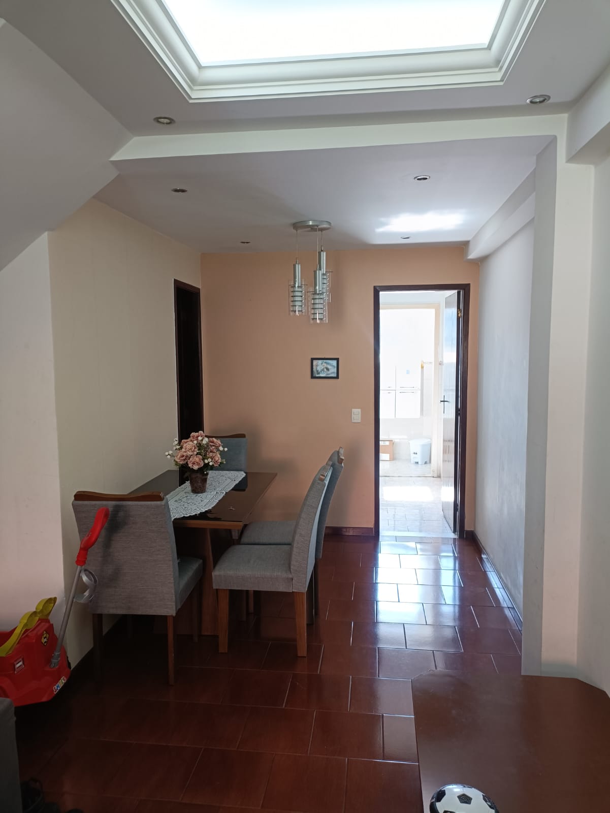 Imagem Casa de Condomínio com 2 Quartos à Venda, 80 m²em Jardim Pinheiros - Teresópolis