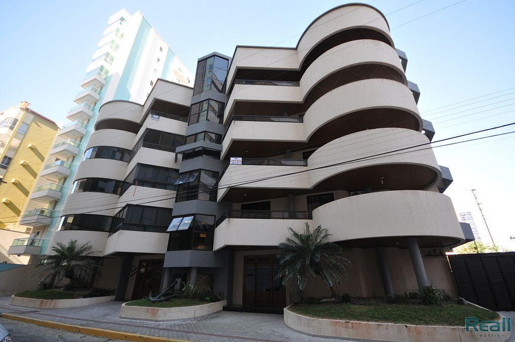 Imagem de fundo do condomínio Condomínio Osvaldo Campos - Meia Praia - Itapema - SC