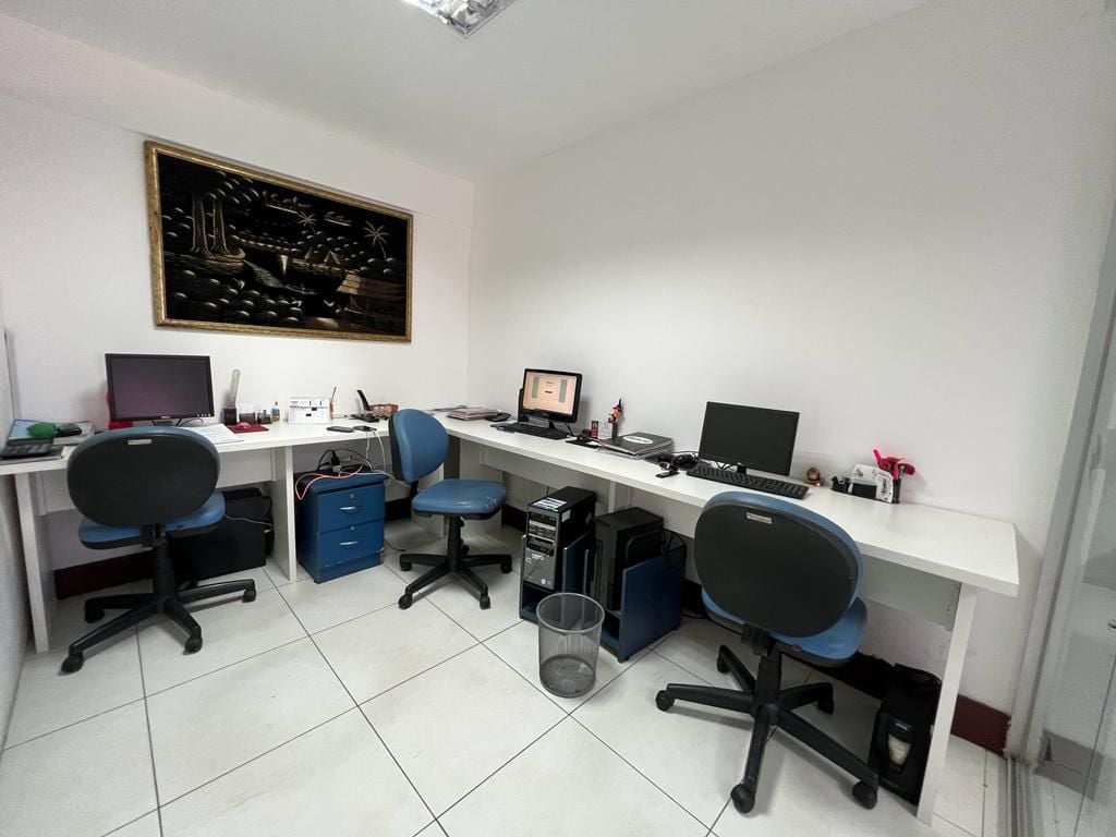 Foto do imóvel Sala Comercial à Venda, 84 m²em Campina - Belém